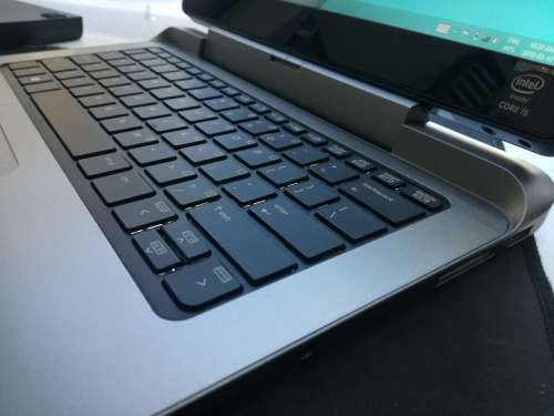 HP PRO X2 612**i5-4202Y**HD**TOUCHSCREEN**4GB**128GB SSD**